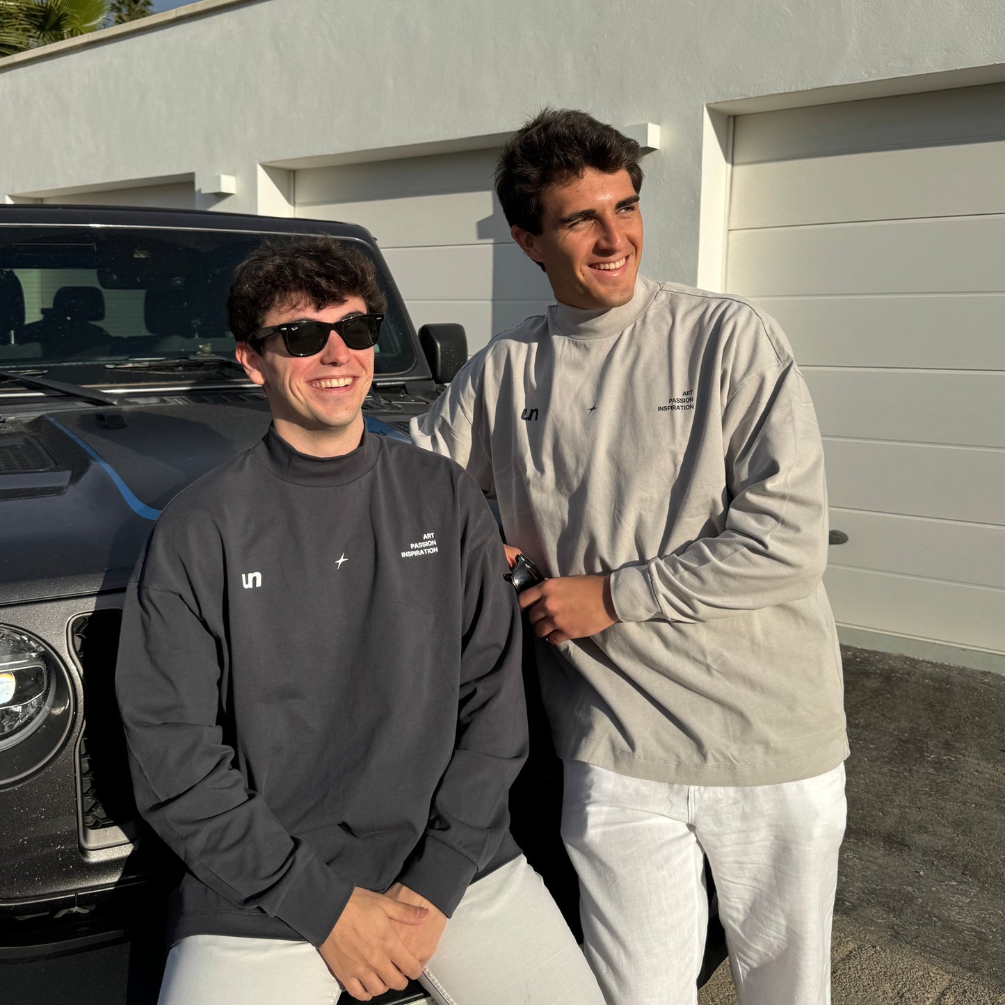 SWEATSHIRT GREY - unknownstudios