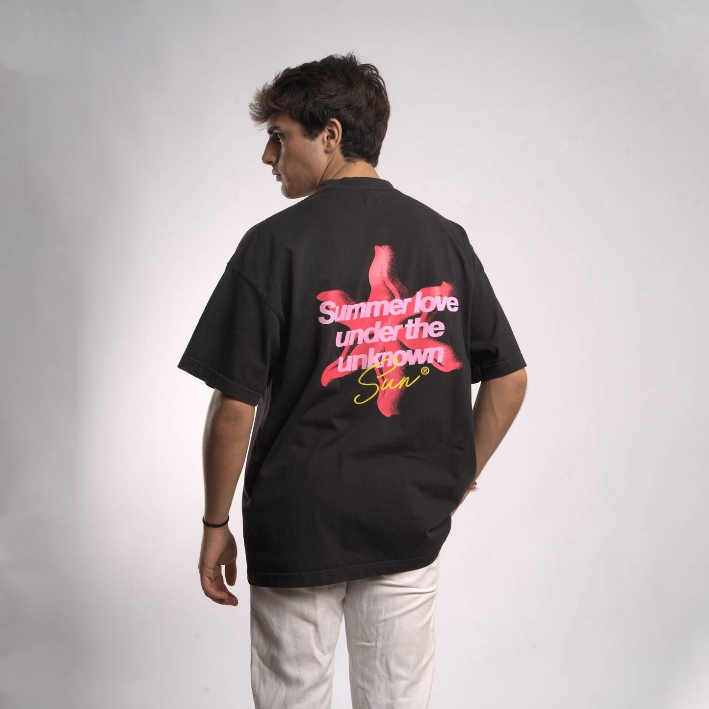 SUMMER LOVE T-SHIRT - unknownstudios