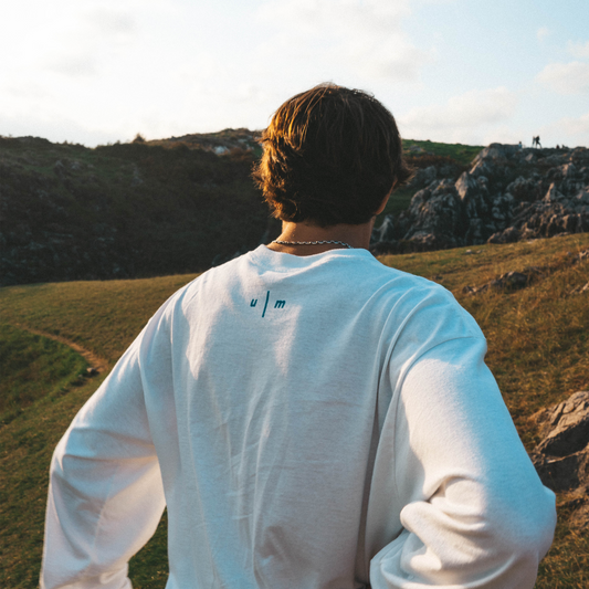 WHITE ADVENTURE LONG SLEEVE - alt image